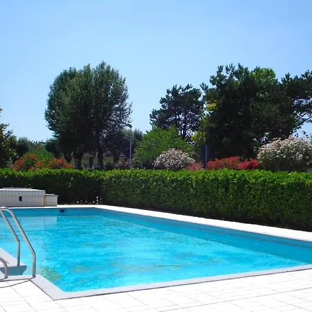 Relaxing In Caorle For 8 * Porto Santa Margherita di Caorle